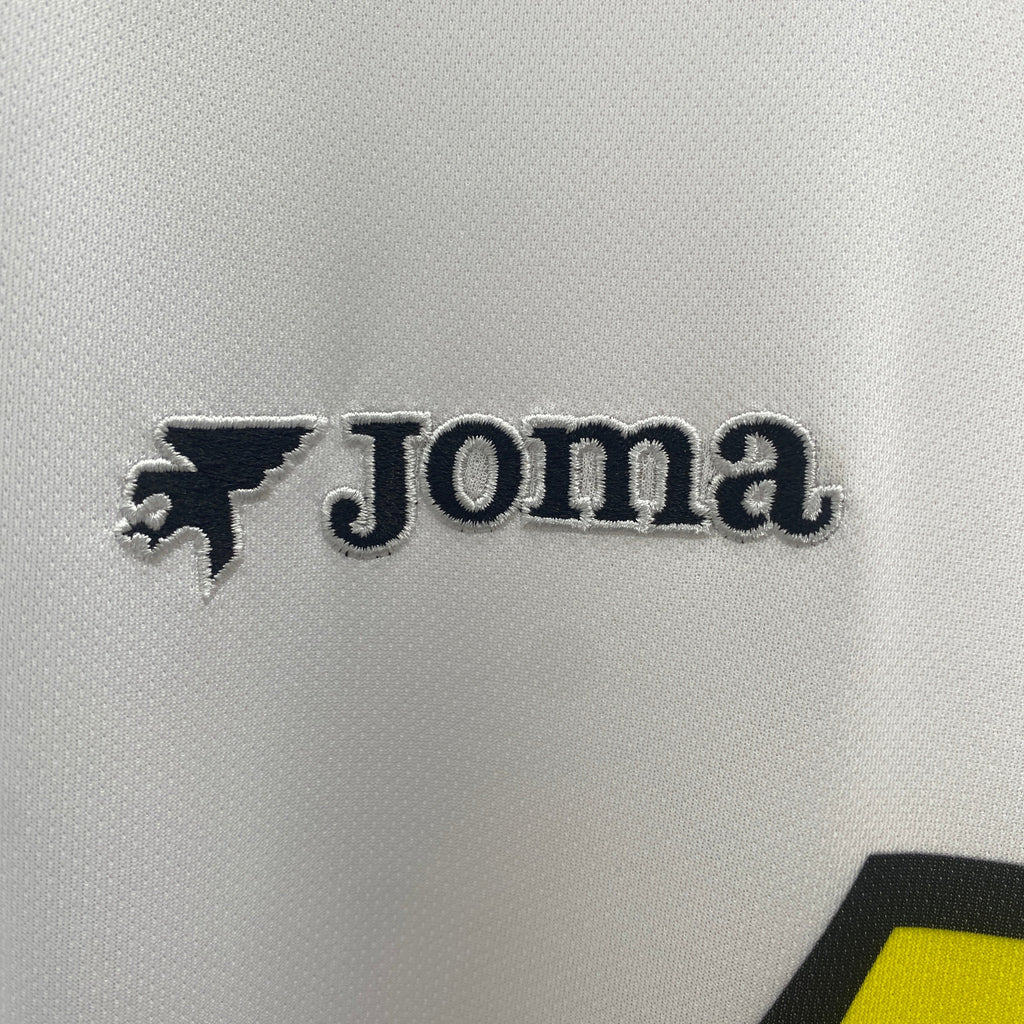 Rayo Vallecano 2001–2002 Heimtrikot