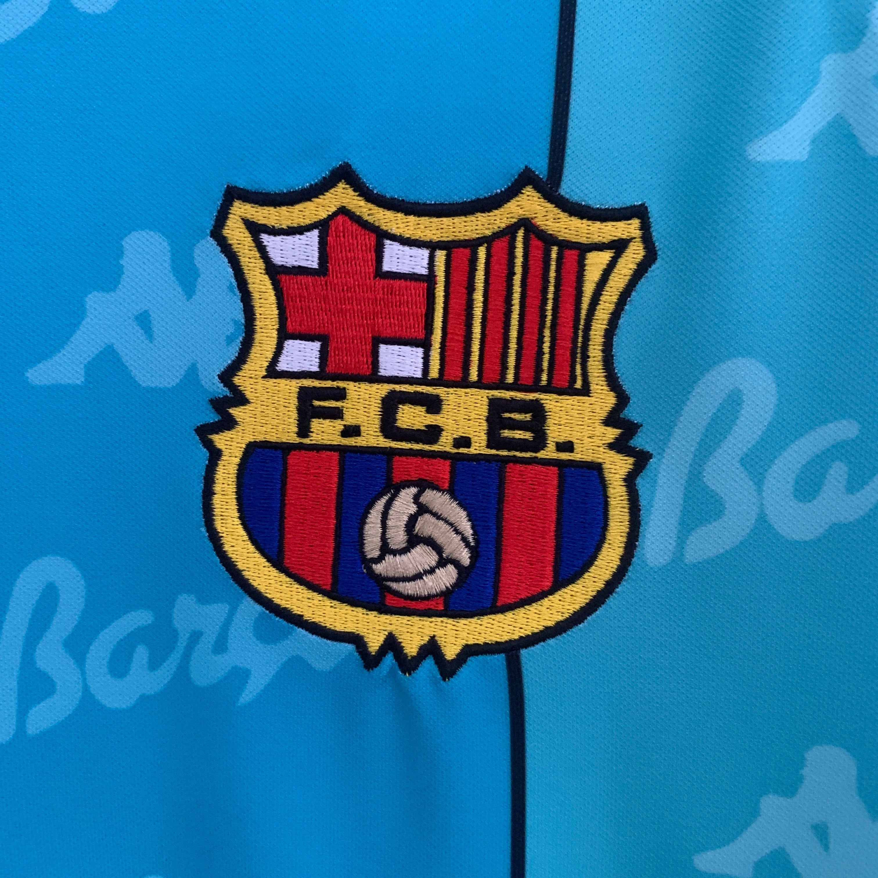 Barcelona 1996 - 1997 Auswärtstrikot Langarmiges