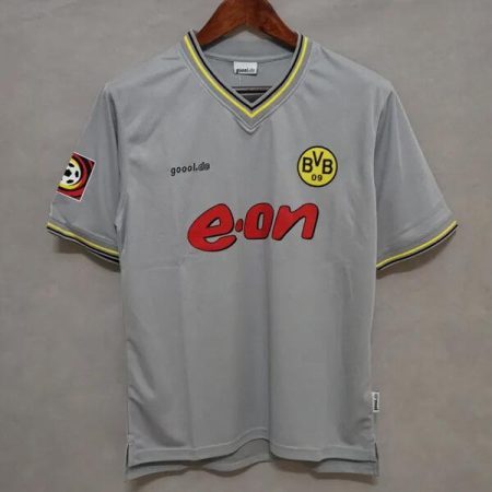 Retro BoRussland Dortmund Auswärtstrikot Fußballtrikots 2002
